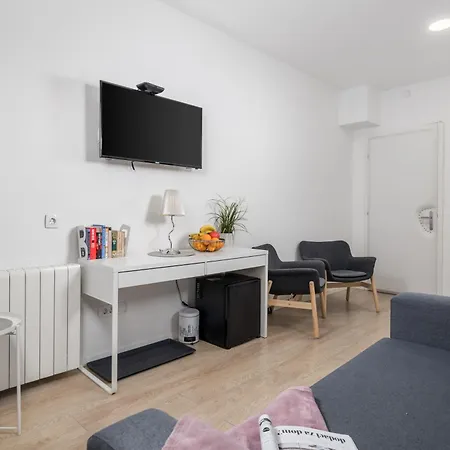 Apartman Delta 2
