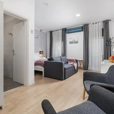 Apartman Delta 2